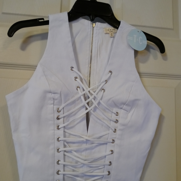 Top - Picture 4 of 4